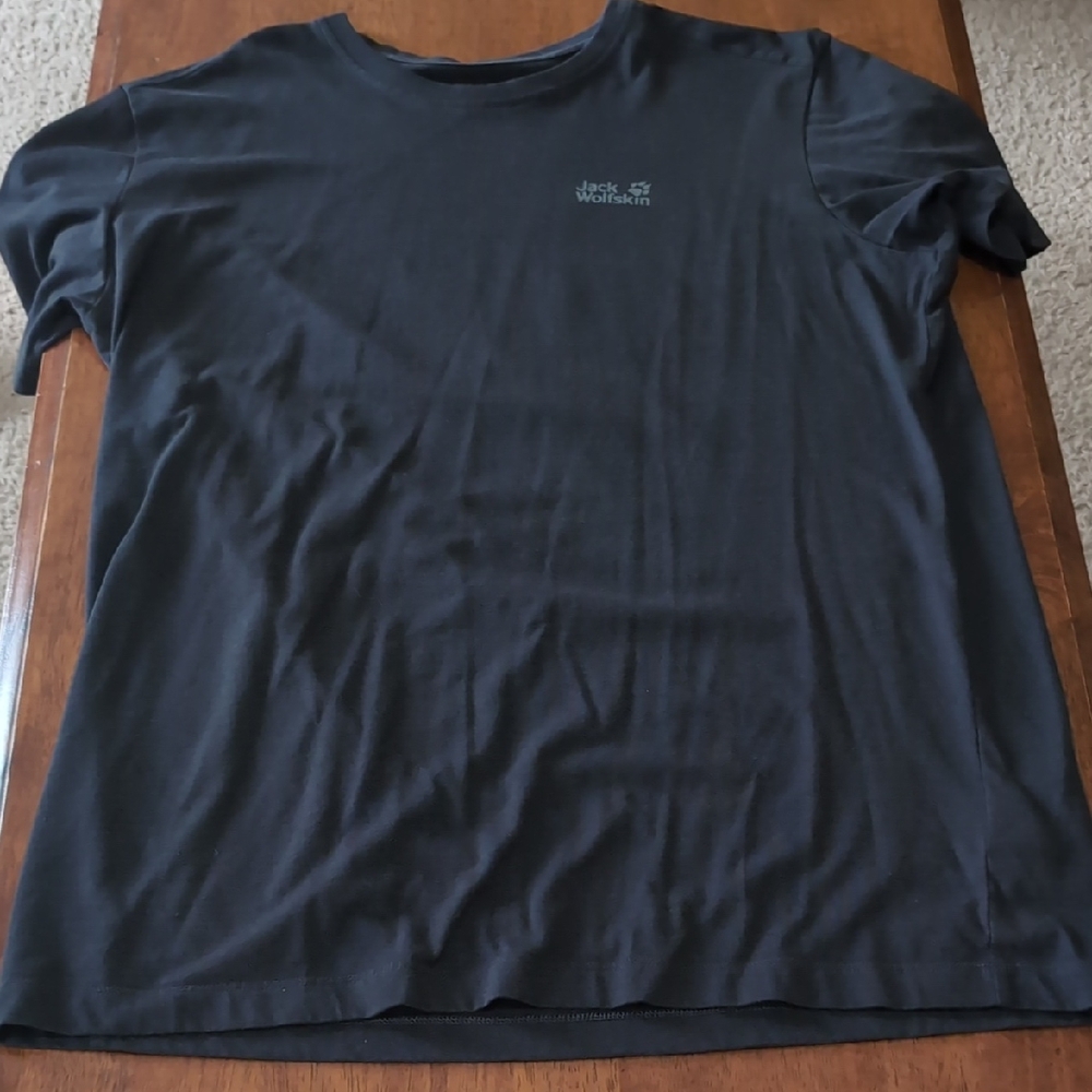 Jack Wolfskin Men's Dark Gray Tee